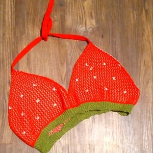 Romwe Strawberry Top